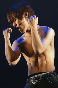 山田涼介,Hey！ Say！ JUMP,ジャンプ,身長,サバ,チビ,身長伸びた,164,ジャニーズ,筋肉,胸筋,肩,腹筋,二の腕,武田真治,西川貴教,筋トレ,肉体改造,肉体美,三宅健